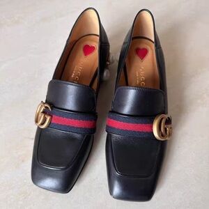 Gucci Black Leather Loafers with Red and Gold Accents